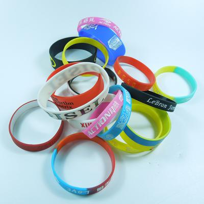two colors liquid silicone bracelet, silicone bracelet with silk-screen printing, silicone bracelet with multiple colors